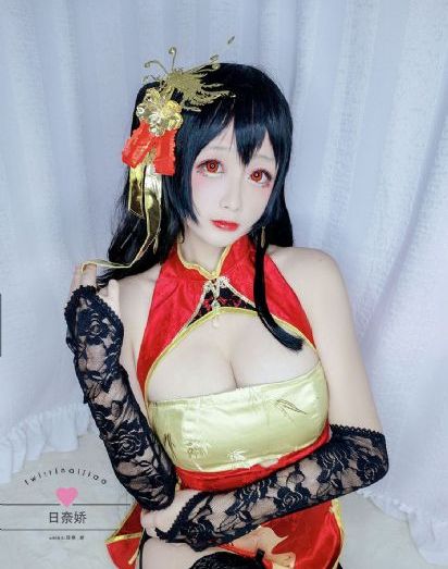 年轻的小婊2中文版_蓝光免费全集观看
