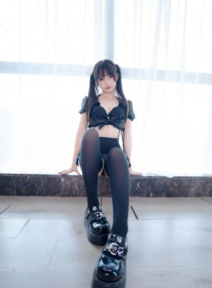 新上任女老师_剧情片在线播放